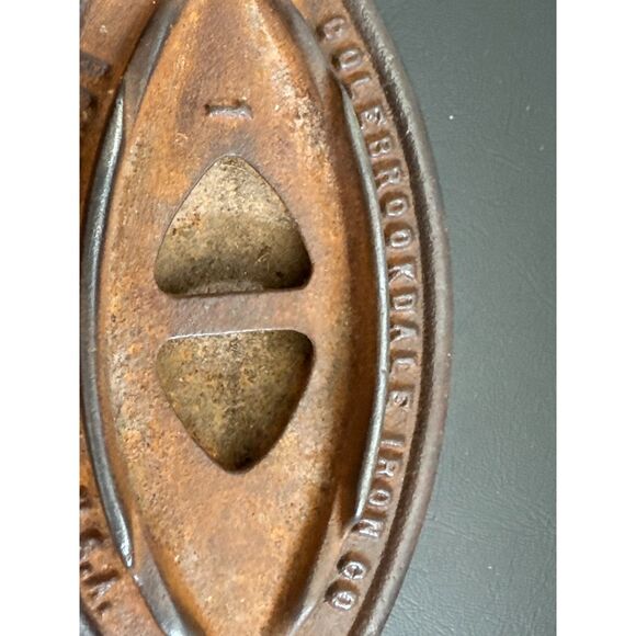 Antique Colebrookdale Iron - Picture 2 of 4